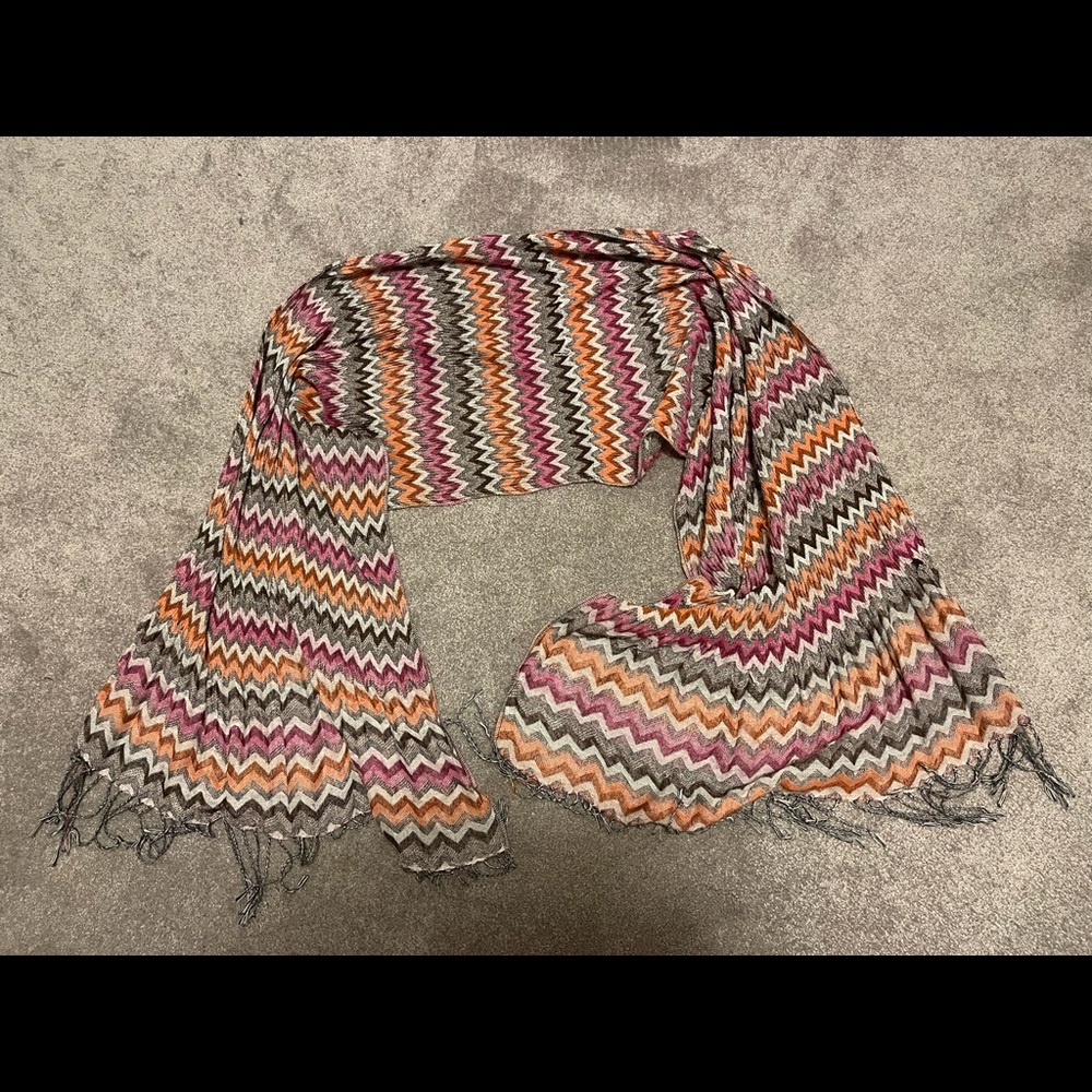 Zigzag scarf